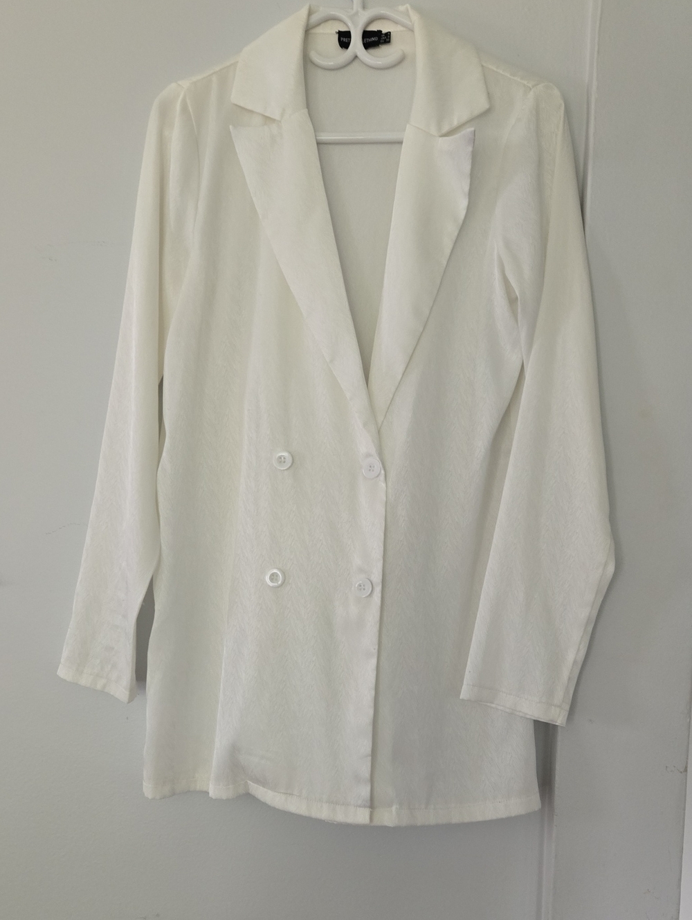 PrettyLittleThing White Double-Breasted Blazer